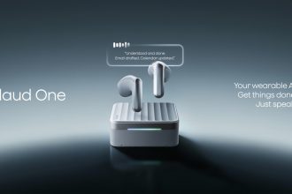 Plaud One Explorer Edition, écouteurs IA 4G de Plaud avec boîtier de charge