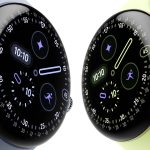 Google Pixel Watch 5, photo officielle du press kit présentant les deux boîtiers avec leurs bracelets