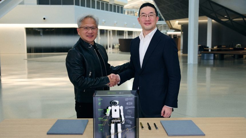 Photo officielle de la signature de l'accord LG et Nvidia sur les robots humanoïdes, avec une figurine de robot portant les logos LG et NVIDIA