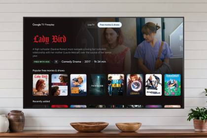 Google TV Freeplay, l'interface du catalogue à la demande avec le film Lady Bird