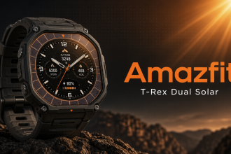 Amazfit T-Rex Dual Solar, concept de montre outdoor solaire Zepp Health aux accents orange sur fond de montagne