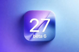 Concept iOS 27 bêta 6 : grand carré glassmorphism centré avec le chiffre « 27 » et « bêta 6 » en dessous, sur fond dégradé indigo à cyan