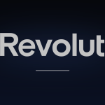 Logo officiel Revolut en blanc sur fond bleu marine, néobanque visant les 500 milliards de dollars de valorisation