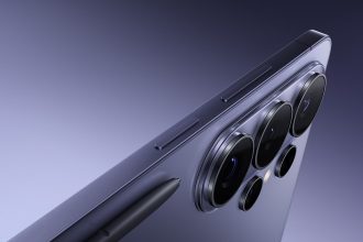Samsung Galaxy S26 Ultra, rendu officiel de présentation du dos du smartphone