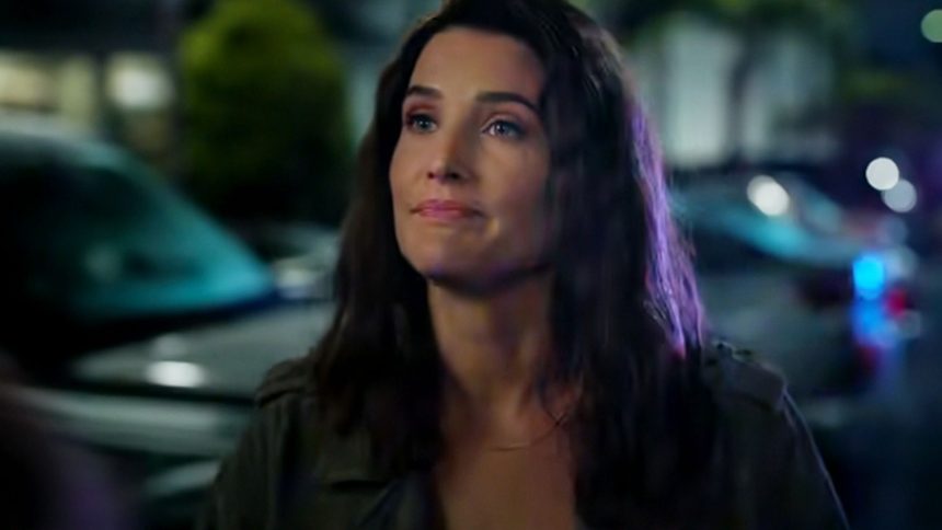 Cobie Smulders dans le rôle d'Emi Finch dans The Lincoln Lawyer sur Netflix
