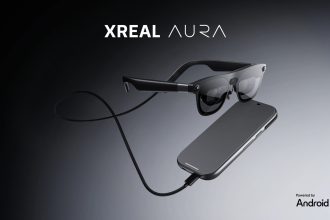 Visuel officiel des lunettes connectées XREAL Aura, propulsées par Android XR