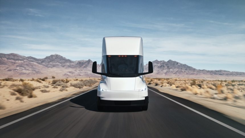 Tesla Semi, camion électrique de Tesla sur autoroute