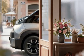 Kia PV7, fourgon électrique, image teaser officielle