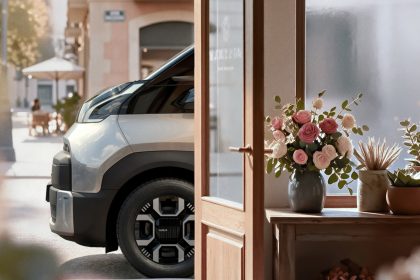 Kia PV7, fourgon électrique, image teaser officielle