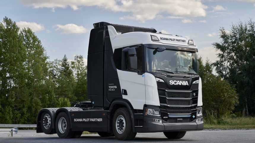 Camion Scania 40R à hydrogène propulsé par la pile à combustible Toyota dans le cadre du programme Pilot Partner Scania