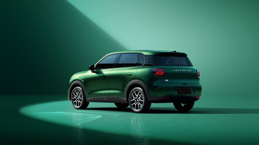 Leapmotor B03X, press render officiel du SUV électrique
