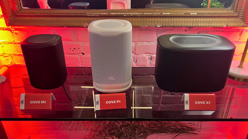 JBL Cove : les trois enceintes Wi-Fi multiroom M1, P1 et X1, la nouvelle gamme face à Sonos