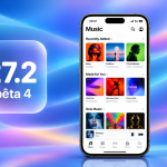 iPhone 18 Pro affichant la nouvelle interface d'Apple Music en noir et blanc avec pochettes d'albums colorées.