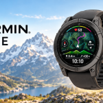 Garmin fēnix E 47 mm AMOLED, montre GPS outdoor en lévitation sur fond de montagne, visuel mise en avant
